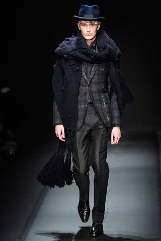 Salvatore Ferragamo / - 2010-2011